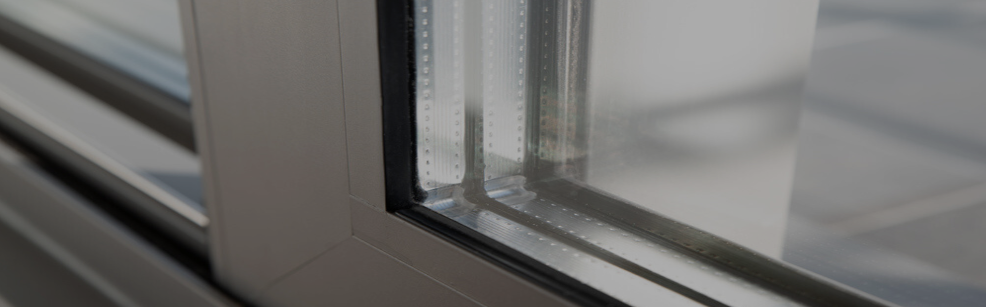 Slider, Glaziers in Kingston upon Thames, Hampton Wick, KT1
